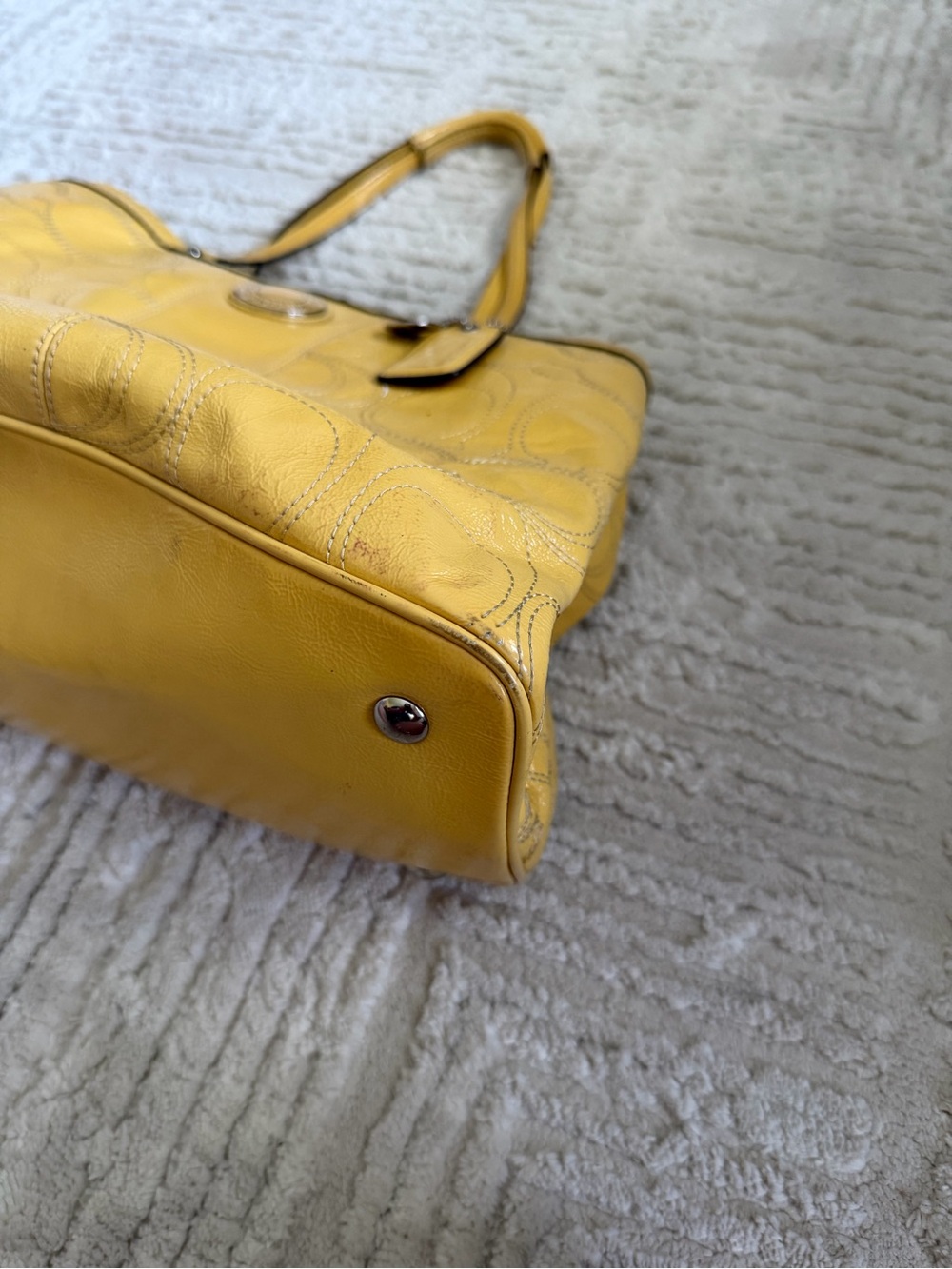 Coach y2k yellow tote patent leather kisslock purse handbag - Picture 2 of 12